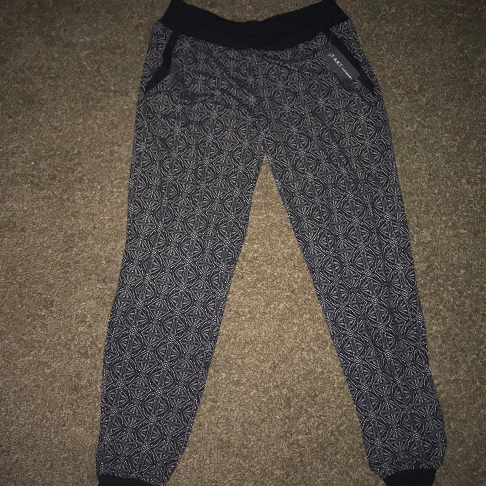 Pattern pants w/ pockets